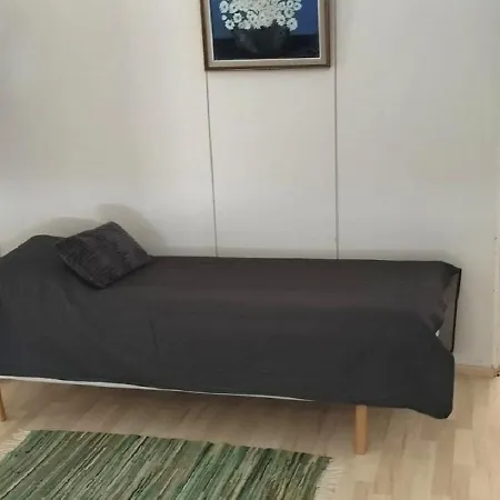 Sillanpaeaen Kartano 2*